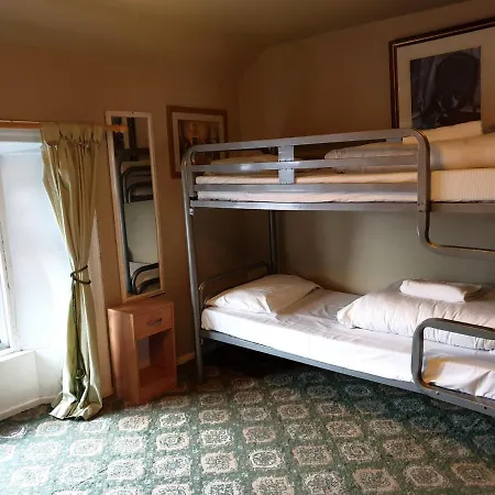 Hostel Darcy's